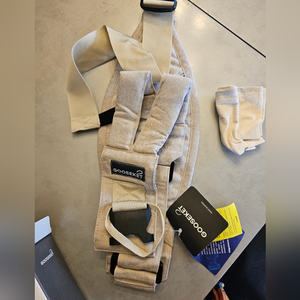 Gooseket toddler sling